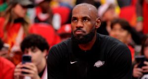 LeBron James menyebut KAMBING pada sesuatu yang dia tidak akan senangi
| beritakitanih LeBron James menyebut KAMBING pada sesuatu yang dia tidak akan senangi
| beritakitanih