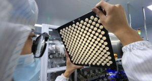 Lensa kontak yang dapat menyembuhkan sendiri memperbaiki goresan hanya dengan satu jam paparan sinar UV
| beritakitanih Lensa kontak yang dapat menyembuhkan sendiri memperbaiki goresan hanya dengan satu jam paparan sinar UV
| beritakitanih