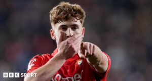 Liverpool memicu klausul pelepasan pemain sayap Munoz sebesar £34,6 juta
| beritakitanih Liverpool memicu klausul pelepasan pemain sayap Munoz sebesar £34,6 juta
| beritakitanih