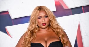 Lizzo Masih 100% ‘Bitch’ di Album Baru yang Telah Lama Ditunggu: Streaming Sekarang
| beritakitanih Lizzo Masih 100% 'Bitch' di Album Baru yang Telah Lama Ditunggu: Streaming Sekarang
| beritakitanih