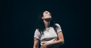 Lorde membuka tentang diagnosis PMDD dan merilis 49 demo ‘Virgin’ untuk merayakan ulang tahun pertama album
| beritakitanih Lorde membuka tentang diagnosis PMDD dan merilis 49 demo 'Virgin' untuk merayakan ulang tahun pertama album
| beritakitanih
