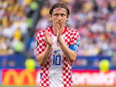 Luka Modric yang awet muda memandu generasi penerus Kroasia melewati Ghana dan memasuki babak sistem gugur Piala Dunia
| beritakitanih Luka Modric yang awet muda memandu generasi penerus Kroasia melewati Ghana dan memasuki babak sistem gugur Piala Dunia
| beritakitanih