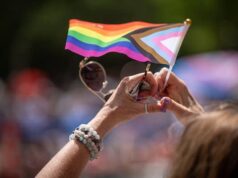 Majalah LGBTQ+ Majalah Lavender menerbitkan edisi terakhir
| beritakitanih Majalah LGBTQ+ Majalah Lavender menerbitkan edisi terakhir
| beritakitanih