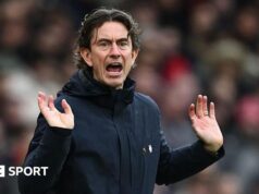 Mantan bos Spurs Frank tidak akan terburu-buru kembali
| beritakitanih Mantan bos Spurs Frank tidak akan terburu-buru kembali
| beritakitanih