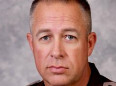 Mantan polisi negara bagian Oklahoma Lance Schroyer dinominasikan sebagai Direktur ICE: Trump
| beritakitanih Mantan polisi negara bagian Oklahoma Lance Schroyer dinominasikan sebagai Direktur ICE: Trump
| beritakitanih
