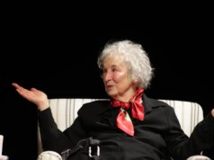 Margaret Atwood mengatakan masalah AI adalah ‘sampah masuk, sampah keluar’
| beritakitanih Margaret Atwood mengatakan masalah AI adalah 'sampah masuk, sampah keluar'
| beritakitanih