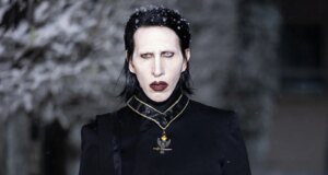 Marilyn Manson Kalah dalam Tawaran Terbaru untuk Mengajukan Gugatan Pelecehan Seksual Mantan Asistennya
| beritakitanih Marilyn Manson Kalah dalam Tawaran Terbaru untuk Mengajukan Gugatan Pelecehan Seksual Mantan Asistennya
| beritakitanih