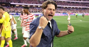 Masterclass menyerang Mauricio Pochettino membawa USMNT ke awal yang elektrik dan dominan di Piala Dunia
| beritakitanih Masterclass menyerang Mauricio Pochettino membawa USMNT ke awal yang elektrik dan dominan di Piala Dunia
| beritakitanih