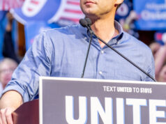 Mengapa Semua Orang Ingin Jon Ossoff Mencalonkan Diri Sebagai Presiden
| beritakitanih Mengapa Semua Orang Ingin Jon Ossoff Mencalonkan Diri Sebagai Presiden
| beritakitanih
