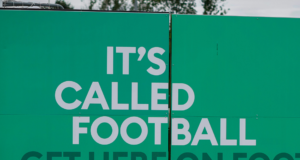 Mengapa disebut sepak bola di Amerika? Menjelaskan akar bahasa Inggris dari kata Amerika untuk permainan dunia
| beritakitanih Mengapa disebut sepak bola di Amerika? Menjelaskan akar bahasa Inggris dari kata Amerika untuk permainan dunia
| beritakitanih