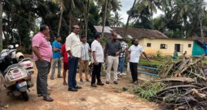 Mengeruk saluran air hujan dan anak sungai menjadi prioritas: kata Udupi MLA kepada pejabat CMC
| beritakitanih Mengeruk saluran air hujan dan anak sungai menjadi prioritas: kata Udupi MLA kepada pejabat CMC
| beritakitanih