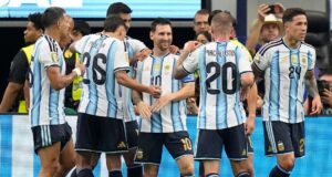 Messi membuat sejarah mencetak gol dengan dua gol untuk membawa Argentina lolos
| beritakitanih Messi membuat sejarah mencetak gol dengan dua gol untuk membawa Argentina lolos
| beritakitanih