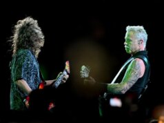 Metallica Memainkan Lagu Terlarang Tom Jones Selama Pertunjukan di Stadion Principality Cardiff
| beritakitanih Metallica Memainkan Lagu Terlarang Tom Jones Selama Pertunjukan di Stadion Principality Cardiff
| beritakitanih