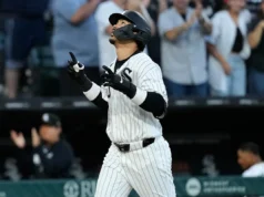 Miguel Vargas melakukan home run untuk mengangkat Chicago White Sox atas Cleveland Guardians, 2-1
| beritakitanih Miguel Vargas melakukan home run untuk mengangkat Chicago White Sox atas Cleveland Guardians, 2-1
| beritakitanih