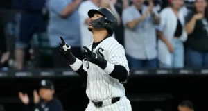 Miguel Vargas melakukan home run untuk mengangkat Chicago White Sox atas Cleveland Guardians, 2-1
| beritakitanih Miguel Vargas melakukan home run untuk mengangkat Chicago White Sox atas Cleveland Guardians, 2-1
| beritakitanih