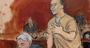 Miliarder Tiongkok Guo Wengui mendapat hukuman 30 tahun penjara di AS karena tuduhan penipuan
| beritakitanih Miliarder Tiongkok Guo Wengui mendapat hukuman 30 tahun penjara di AS karena tuduhan penipuan
| beritakitanih