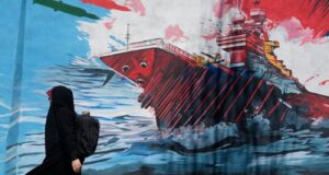 Militer AS mengatakan mereka menyerang ‘beberapa sasaran’ di Iran pada hari ke-2 serangan baru
| beritakitanih Militer AS mengatakan mereka menyerang 'beberapa sasaran' di Iran pada hari ke-2 serangan baru
| beritakitanih