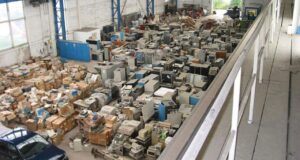 Museum Sejarah Komputer mengenang hasil tangkapan retro ‘menakjubkan’ yang ditemukan dari gudang Jerman yang ditinggalkan — lebih dari 2.000 artefak dari tahun 1930-an hingga 1980-an memerlukan tujuh traktor-trailer setelah ketakutan akan bom pada PD II
| beritakitanih Museum Sejarah Komputer mengenang hasil tangkapan retro 'menakjubkan' yang ditemukan dari gudang Jerman yang ditinggalkan — lebih dari 2.000 artefak dari tahun 1930-an hingga 1980-an memerlukan tujuh traktor-trailer setelah ketakutan akan bom pada PD II
| beritakitanih
