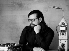 Musisi dan YouTuber Hainbach di ‘Breath of the Wild’ dan Swiss Army Knives
| beritakitanih Musisi dan YouTuber Hainbach di 'Breath of the Wild' dan Swiss Army Knives
| beritakitanih