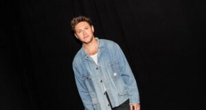 Niall Horan Memuji BTS & Menjelaskan Bagaimana Grup K-Pop ‘Berbeda’ dari One Direction
| beritakitanih Niall Horan Memuji BTS & Menjelaskan Bagaimana Grup K-Pop 'Berbeda' dari One Direction
| beritakitanih
