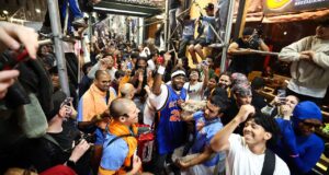 Nyanyian Knicks yang viral menyatukan Kota New York. Sekarang ini membutuhkan akhir yang baru
| beritakitanih Nyanyian Knicks yang viral menyatukan Kota New York. Sekarang ini membutuhkan akhir yang baru
| beritakitanih