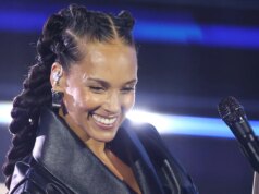 OG Anunoby Memberitahu Alicia Keys ‘Kota Meminta Anda’ Menjelang Pertunjukan Upacara Knicks
| beritakitanih OG Anunoby Memberitahu Alicia Keys 'Kota Meminta Anda' Menjelang Pertunjukan Upacara Knicks
| beritakitanih