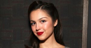 Olivia Rodrigo Mengenakan Aksesori Rambut Tahun 90-an (dan Paling Murah) Paling Banyak — Lihat Foto
| beritakitanih Olivia Rodrigo Mengenakan Aksesori Rambut Tahun 90-an (dan Paling Murah) Paling Banyak — Lihat Foto
| beritakitanih