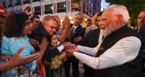 PM Modi di Paris Pembaruan LANGSUNG: Modi tiba di Paris, bertemu dengan anggota diaspora India
| beritakitanih PM Modi di Paris Pembaruan LANGSUNG: Modi tiba di Paris, bertemu dengan anggota diaspora India
| beritakitanih