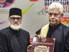 Para wali dan cendekiawan sufi mempelajari cita-cita hidup berdampingan dari kitab suci India: J&K LG
| beritakitanih Para wali dan cendekiawan sufi mempelajari cita-cita hidup berdampingan dari kitab suci India: J&K LG
| beritakitanih