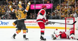 Parlay Final Game 4 Hurricanes vs. Golden Knights Stanley Cup: Carolina bisa melakukan pergantian kiper pada hari Selasa
| beritakitanih Parlay Final Game 4 Hurricanes vs. Golden Knights Stanley Cup: Carolina bisa melakukan pergantian kiper pada hari Selasa
| beritakitanih