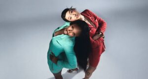 Peggy Gou memanfaatkan “energi musim panas yang membangkitkan semangat” untuk single menular ‘Wo,man’ yang menampilkan Ayra Starr
| beritakitanih Peggy Gou memanfaatkan “energi musim panas yang membangkitkan semangat” untuk single menular 'Wo,man' yang menampilkan Ayra Starr
| beritakitanih