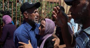 Pejabat kesehatan Gaza mengatakan 10 orang tewas dalam serangan Israel
| beritakitanih Pejabat kesehatan Gaza mengatakan 10 orang tewas dalam serangan Israel
| beritakitanih