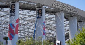 Pekerja Stadion SoFi memilih untuk mengizinkan pemogokan menjelang Piala Dunia
| beritakitanih Pekerja Stadion SoFi memilih untuk mengizinkan pemogokan menjelang Piala Dunia
| beritakitanih
