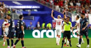 Pemain Paraguay dikartu merah karena menutup mulut
| beritakitanih Pemain Paraguay dikartu merah karena menutup mulut
| beritakitanih