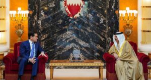 Trump mengatakan AS dan Iran akan bertemu di Qatar setelah serangan akhir pekan
| beritakitanih Pembicaraan perdamaian AS-Iran dipertanyakan setelah serangan akhir pekan di Teluk
| beritakitanih