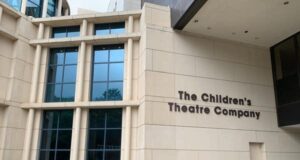 Pembuat film, orang tua aktor cilik bereaksi terhadap tuduhan baru terhadap mantan petugas panggung CTC
| beritakitanih Pembuat film, orang tua aktor cilik bereaksi terhadap tuduhan baru terhadap mantan petugas panggung CTC
| beritakitanih