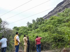 Pembunuhan di benteng Pune | Sengatan kalajengking
| beritakitanih Pembunuhan di benteng Pune | Sengatan kalajengking
| beritakitanih