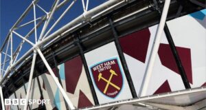 Pemegang saham West Ham mengatasi tuduhan Sullivan dan menyetujui kesepakatan kepemilikan
| beritakitanih Pemegang saham West Ham mengatasi tuduhan Sullivan dan menyetujui kesepakatan kepemilikan
| beritakitanih