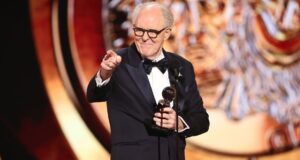 Pemenang Tony Awards 2026 Termasuk Bintang Dari Harry Potter, Teori Big Bang & Lainnya
| beritakitanih Pemenang Tony Awards 2026 Termasuk Bintang Dari Harry Potter, Teori Big Bang & Lainnya
| beritakitanih