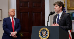 Pemerintahan Trump dilaporkan sedang dalam pembicaraan untuk mengambil saham di OpenAI
| beritakitanih Pemerintahan Trump dilaporkan sedang dalam pembicaraan untuk mengambil saham di OpenAI
| beritakitanih