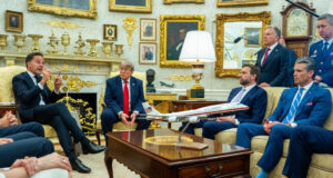 Pemimpin NATO Menyampaikan Kasusnya kepada Trump karena Mempertahankan Aliansi
| beritakitanih Pemimpin NATO Menyampaikan Kasusnya kepada Trump karena Mempertahankan Aliansi
| beritakitanih