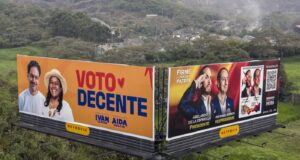 Pemungutan suara di Kolombia dipengaruhi oleh kekhawatiran akan keamanan dan peringatan konflik
| beritakitanih Pemungutan suara di Kolombia dipengaruhi oleh kekhawatiran akan keamanan dan peringatan konflik
| beritakitanih