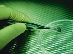 Perhitungan tingkat atom baru menunjukkan transistor bisa menyusut di bawah 4 nanometer
| beritakitanih Perhitungan tingkat atom baru menunjukkan transistor bisa menyusut di bawah 4 nanometer
| beritakitanih