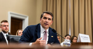 Perintah yang Melindungi Keluarga Trump dari Audit IRS Akan Tetap Ada, Kata Blanche
| beritakitanih Perintah yang Melindungi Keluarga Trump dari Audit IRS Akan Tetap Ada, Kata Blanche
| beritakitanih