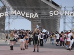 Pertunjukan Alex G dan Mac DeMarco di Primavera Sound dibatalkan karena “kondisi cuaca buruk”
| beritakitanih Pertunjukan Alex G dan Mac DeMarco di Primavera Sound dibatalkan karena “kondisi cuaca buruk”
| beritakitanih