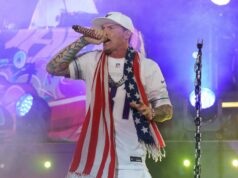 Pertunjukan Vanilla Ice di pameran Freedom 250 Donald Trump yang bermasalah diguyur hujan pada menit-menit terakhir
| beritakitanih Pertunjukan Vanilla Ice di pameran Freedom 250 Donald Trump yang bermasalah diguyur hujan pada menit-menit terakhir
| beritakitanih