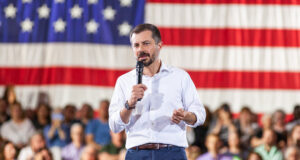 Pete Buttigieg Mengatakan Dia Terpisah dari Anak-anaknya dalam Serangan ‘Swatting’
| beritakitanih Pete Buttigieg Mengatakan Dia Terpisah dari Anak-anaknya dalam Serangan 'Swatting'
| beritakitanih