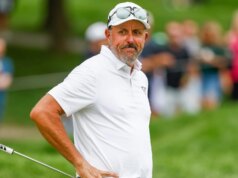 Phil Mickelson kehilangan keanggotaan klub di tengah dugaan kontak ‘non-konsensual, tidak pantas’ dengan karyawan
| beritakitanih Phil Mickelson kehilangan keanggotaan klub di tengah dugaan kontak 'non-konsensual, tidak pantas' dengan karyawan
| beritakitanih