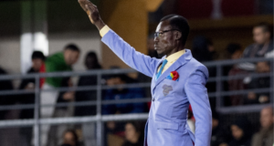 Piala Dunia 2026: Mengapa superfan DR Kongo Michel Mboladinga berpakaian seperti patung Lumumba selama 90 menit
| beritakitanih Piala Dunia 2026: Mengapa superfan DR Kongo Michel Mboladinga berpakaian seperti patung Lumumba selama 90 menit
| beritakitanih