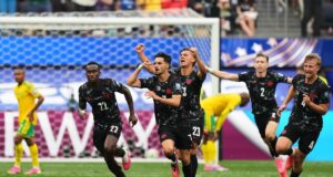 Piala Dunia FIFA 2026 | Kanada memperoleh kemenangan KO pertama melalui gol di menit-menit akhir melawan Afrika Selatan
| beritakitanih Piala Dunia FIFA 2026 | Kanada memperoleh kemenangan KO pertama melalui gol di menit-menit akhir melawan Afrika Selatan
| beritakitanih
